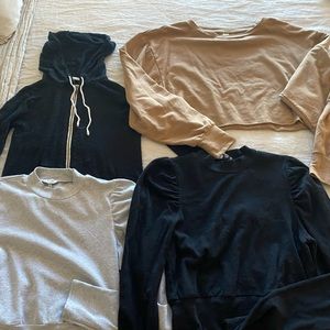 Womens bundle of 4 sweaters